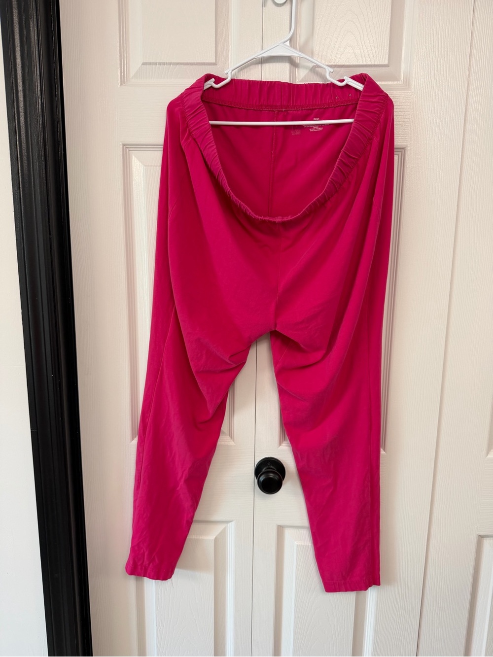Woman’s Bright Pink Elastic-Waist Pants with Tapered legs
